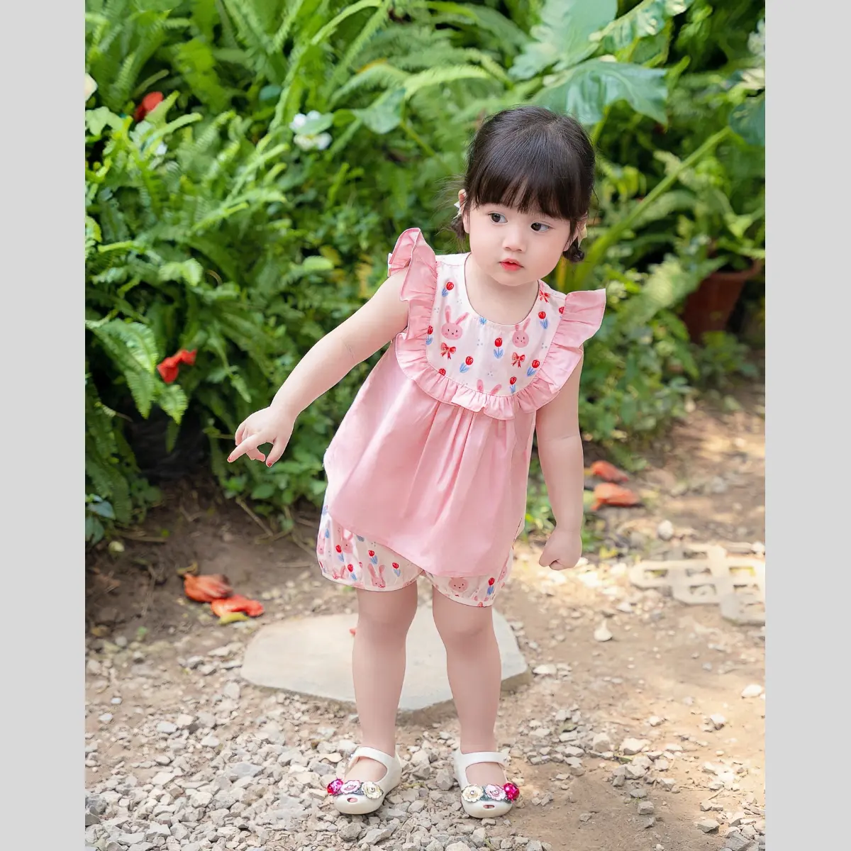 Bộ cộc bé gái áo bèo cánh tiên chất thô cotton in hình thỏ hồng
