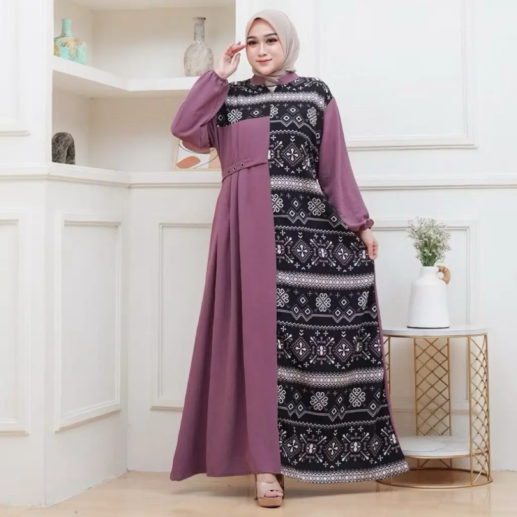 Gamis Tsabina Random
