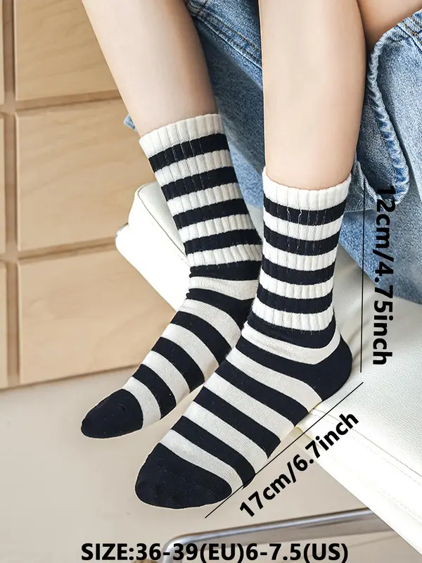 Women's 5 Pairs Colorblock Stripped & Star Print Crew Socks, Casual Moisture Wicking Socks, Soft Comfy Breathable Socks for All Seasons Daily Wear, Socks for Women, Crew Socks Women, Matching Set 1