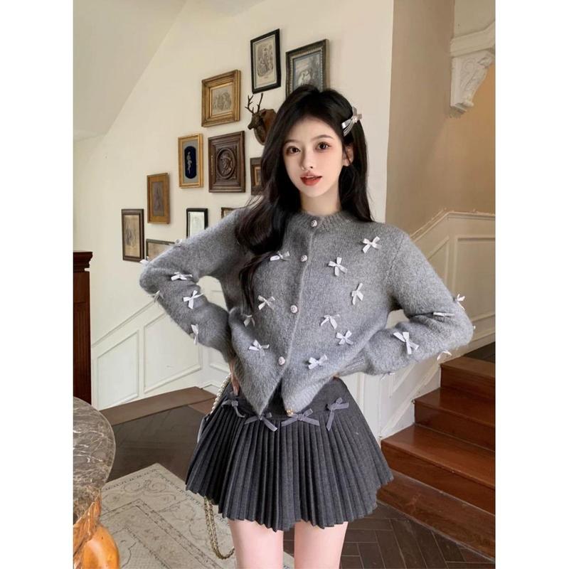 Cardigan Len Dệt Kim Thiết Kế Công Nghiệp Nặng Phong Cách Cổ Điển Nơ Cao Cấp Dành Cho Nữ Mùa Thu Và Mùa Đông Hàng Mới Về 2024 Áo Khoác Màu Xám