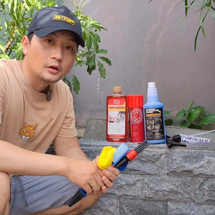 Combo 3 Chai Chăm Sóc Xe Tại Nhà Motorbike Cleaner,Dưỡng Sên x1r,Rửa Xe Bz Tặng Quà 4 Món 5