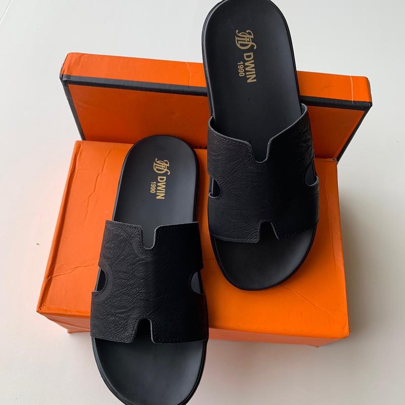 Dép nam phiên bản quai da 2025 hottrend Nhung Nam DéP Cao Su Đế Bằng Đồng dép tông icon depnamdep