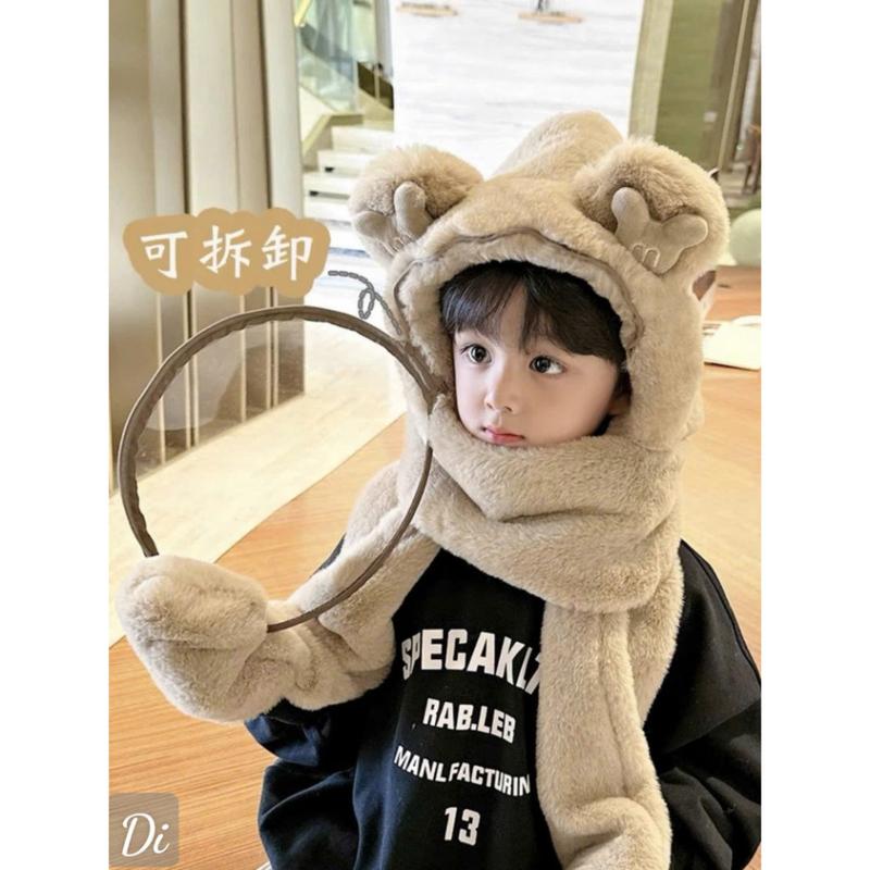 Product Introduction of Mũ Len 3in1 Lông Trùm Đầu Có Kính Chắn Gió Kèm Khăn Quàng Cổ Và Xỏ Tay Cho Bé 13