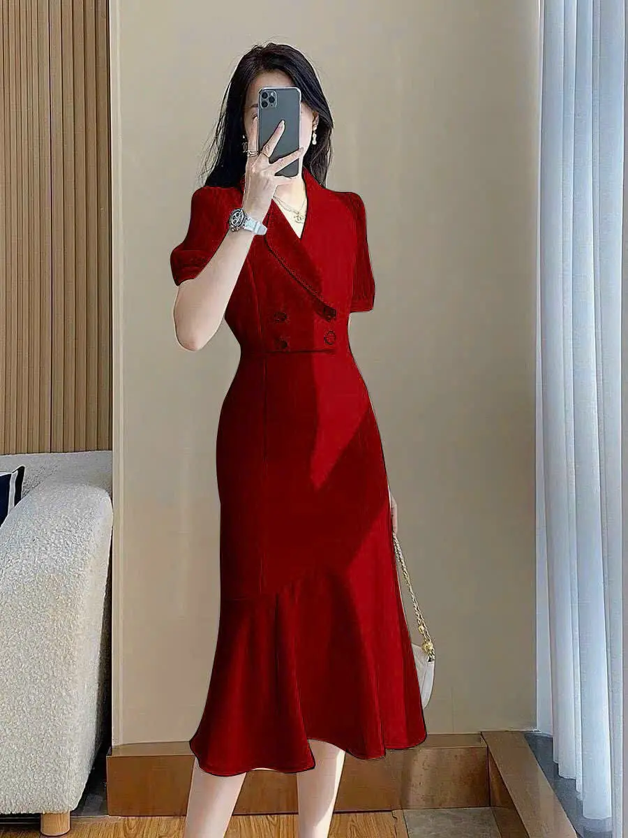 ĐẦM BODY CỔ VEST ĐUÔI CÁ CAO CẤP , TRẺ TRUNG, SANG TRỌNG , NĂNG ĐỘNG , QUÝ PHÁI ,  ĐI LÀM ĐI CHƠI ĐỀU PHÙ HỢP Cổ chữ V Thông thường Ôm gọn Trơn Đường Voi Nữ Đỏ