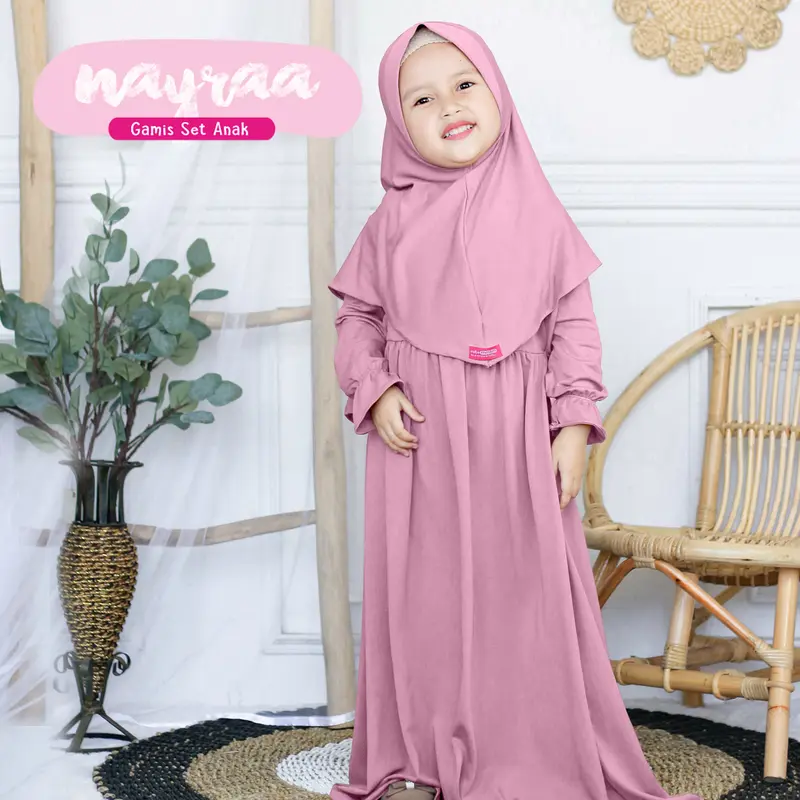 Set Gamis Anak Cutemoslem Nayraa M dengan Jilbab - Berbahan Airis High Quality 1
