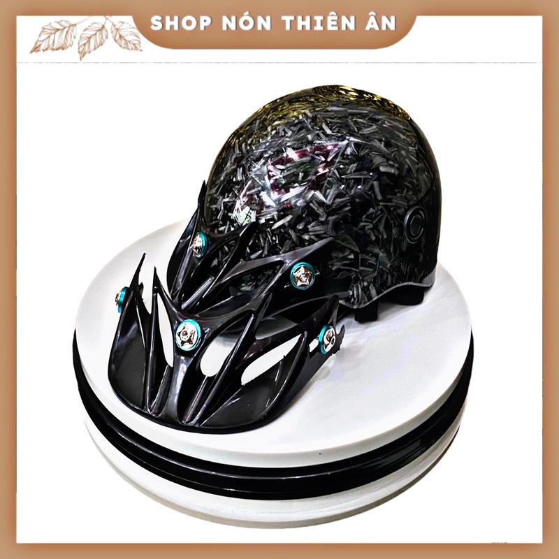 Nón Bảo Hiểm Sơn Givi - Nhúng CarBon Đen Xước Phủ Nano Bóng - Gắn 3 Ốc Salaya & Titan Gr5 Siêu Đẹp