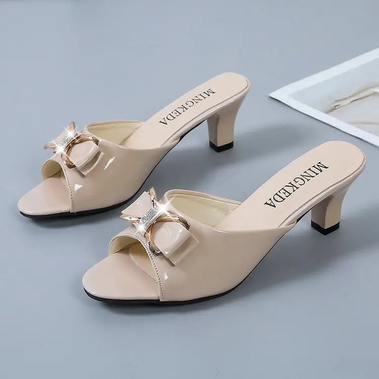2025 Summer New Thin Heel Mid Heel Peep Toe Bowknot One-Strap Women's Versatile Large Size Slippers