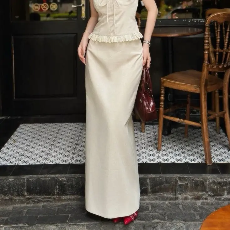 Chân Váy Linen Dáng A Dài Xẻ Tà Sau