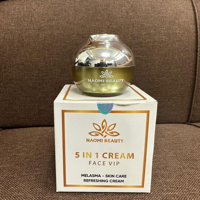 Kem Face Ngày và đêm dưỡng Naomi Làm Đẹp da