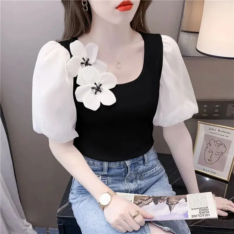 Áo Phông Nữ, Phong Cách Mùa Hè, Thiết Kế Hoang Dã Cổ Chữ U Lớn, Co Giãn Ôm Sát, Nhiều Màu Sắc, Tay Phồng Lưới, Ngọc Trai, Hoa Ba Chiều