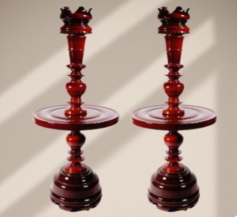 Cặp chân đèn thờ - đèn bàn thờ cửu huyền - Gỗ tự nhiên . Gia công lỗ luồn dây điện bắt bóng đèn điện