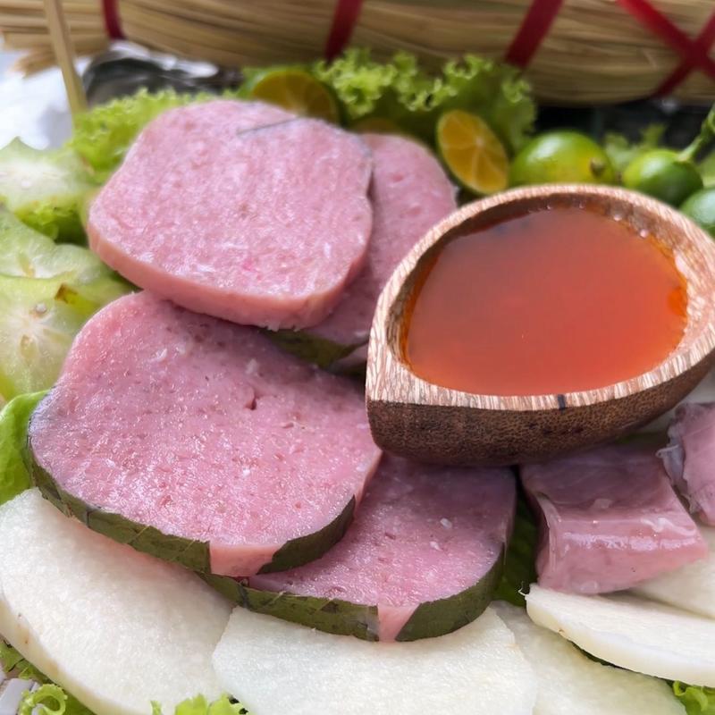 Đòn/Cây NEM CHUA Lá Ổi, Đặc Sản Bình Định 400gr