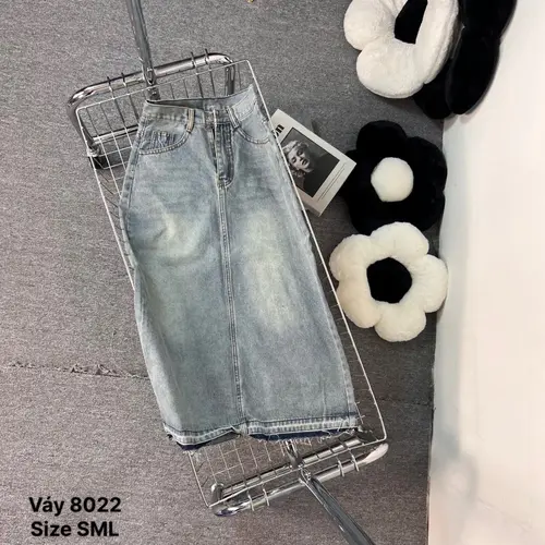 Chân váy jean xoè MÀU XANH NHẠT_CV 1034_chân ngắn BTQ
