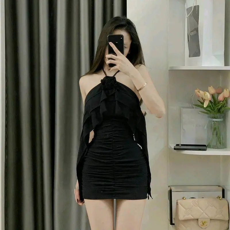 đầm yếm đính hoa ôm body chất gân tăm QC 0