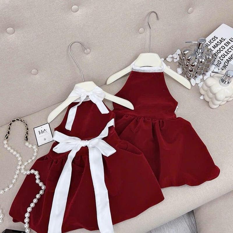 8 đến 30kg váy tết,váy đỏ,váy tết cho bé gái yếm trơn ko phụ kiện .đầm bé gái.váy tết cho bé