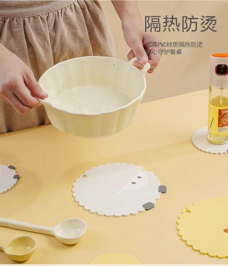 Product Introduction of Tuantuan Sheep Household Tea Cup Mat Placemat Bowl Mat Thickened Anti-scald High Temperature Resistant Food-grade Silicone Heat Insulation Mat Bowl Mat 6