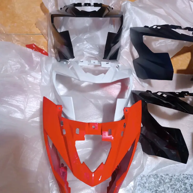 ốp đầu đèn  xe satria. Raider fi 150 chính hãng 1