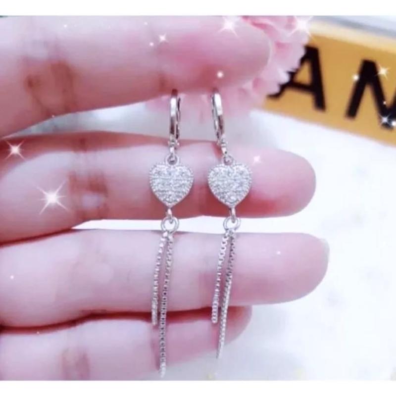 ANTING DESY TITANIUM SILVER MOTIF PERMATA ANTI LUNTUR ANTI KARAT Earrings 1