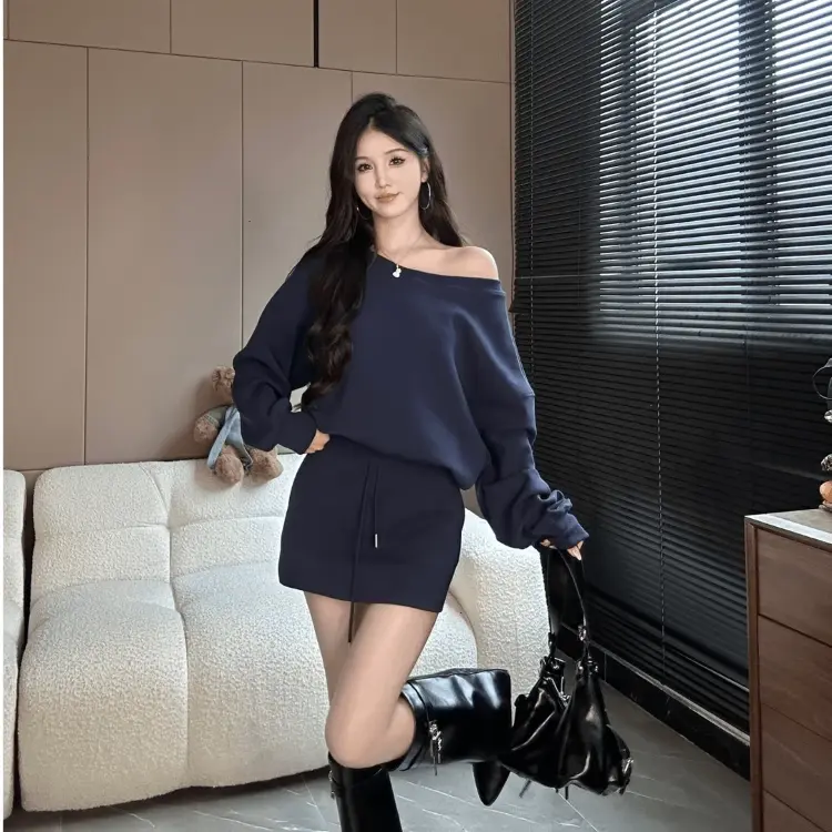 New Women's 2-Piece Set Fashion Clothing Korean Style Off-Shoulder Sweatshirt and Skirt Two-Piece Set for Women Autumn New Pure Desire Sexy Lazy Style Casual Outfit