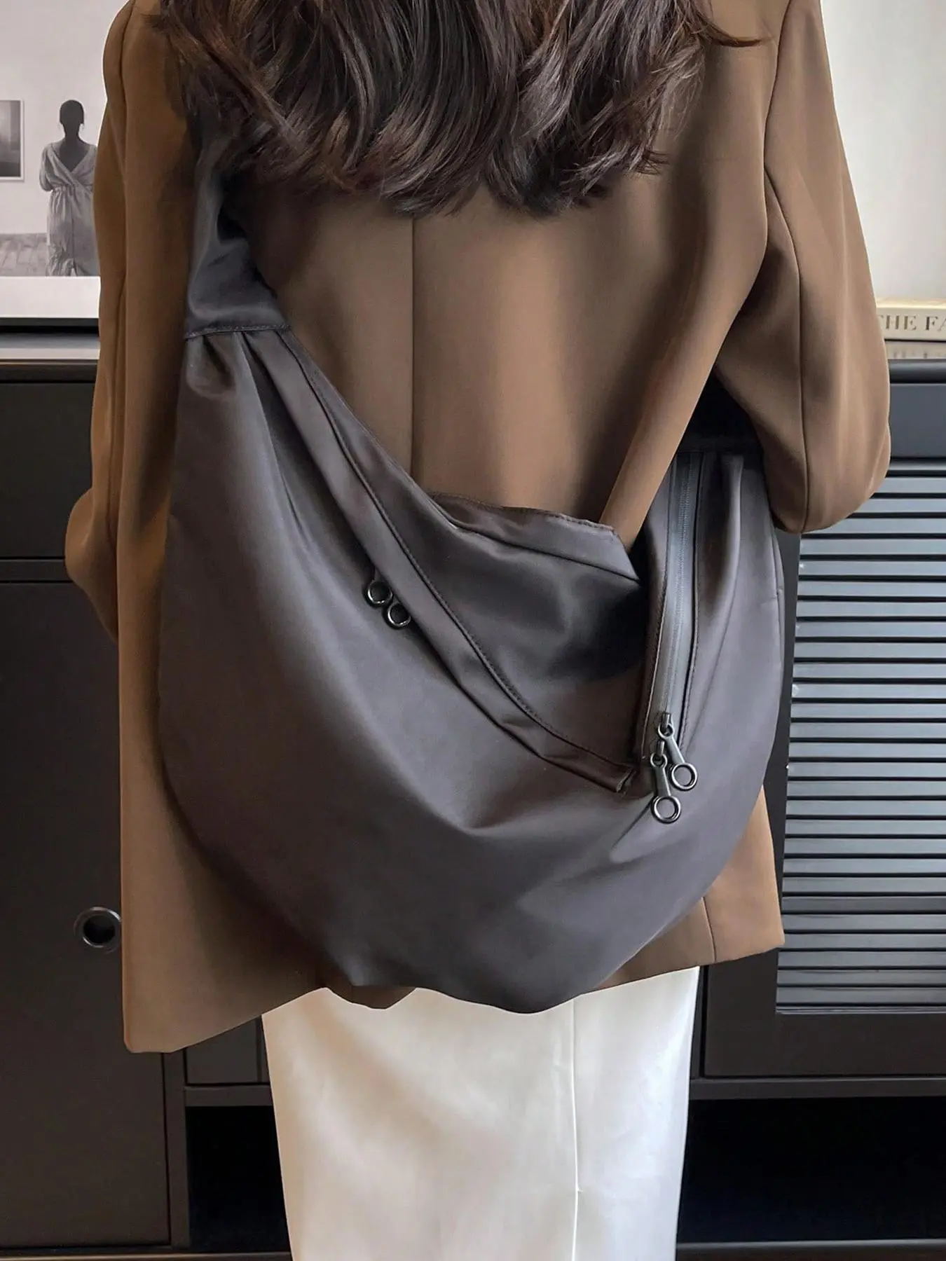 Women's Solid Color Crossbody Bag, Fashionable Large Capacity Shoulder Bag, Casual Trendy Versatile High-quality Daily Commuting Bag