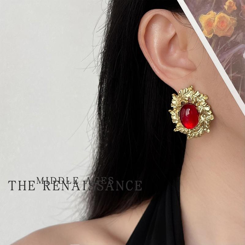 Product Introduction of Vintage Light Antique Style Exaggerated Heavy Industry Earrings French Court Vintage Wine Red Earrings High-Grade Ear Rings 5