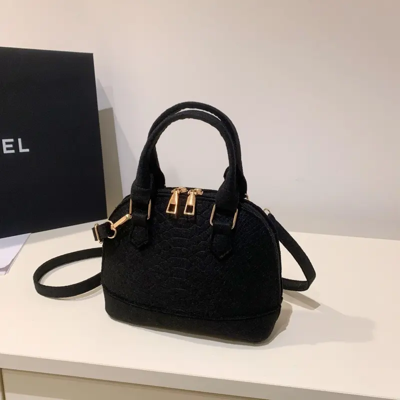 New Korean Style Fashionable Retro Handbag, Simple and Casual Single Shoulder Crossbody Bag for Women