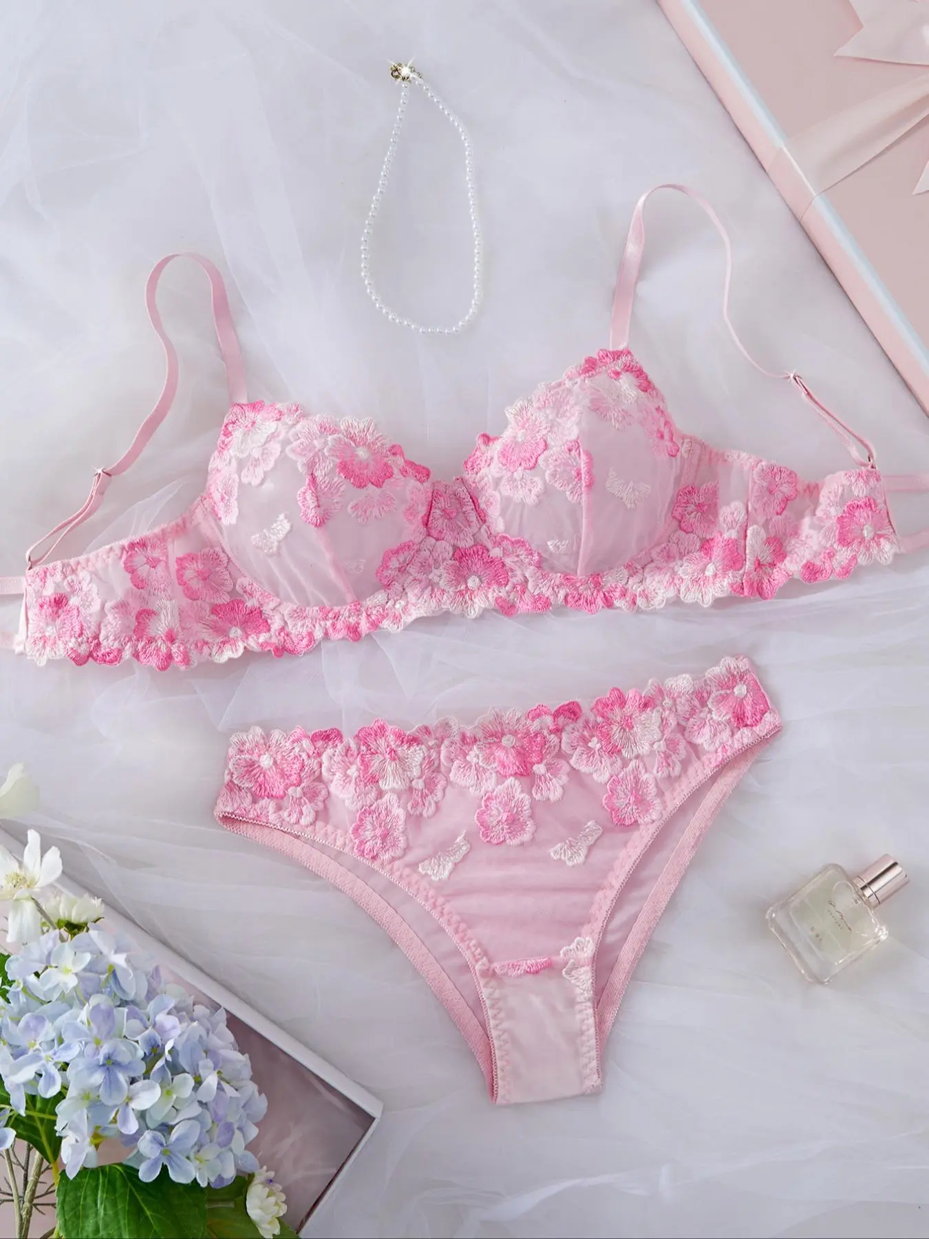 Women's Floral Embroidery Underwire Bra & Panty, Sexy Comfy Breathable Pink Lingerie Set for Daily Wear, Underwear Set for Women