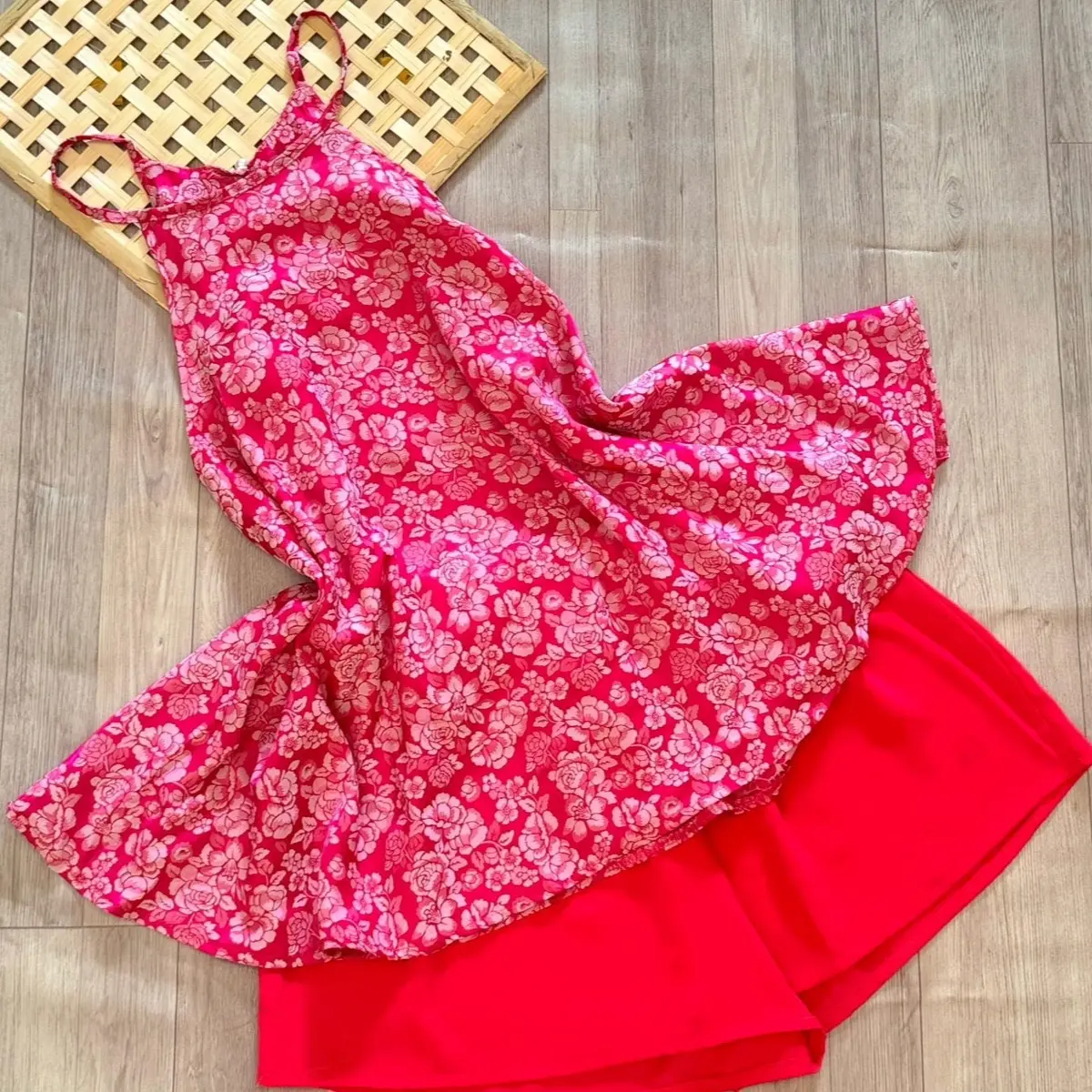 [FREESHIP] <63kg Yếm lụa gấm đùi siêu xinh  Nữ Áo Women