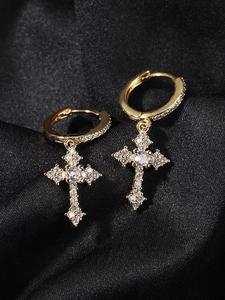 Arete de poste con cruz de diamantes de imitación unisex, diseño casual de cadena metálica, regalo perfecto para todas las estaciones, accesorios elegantes para uso diario