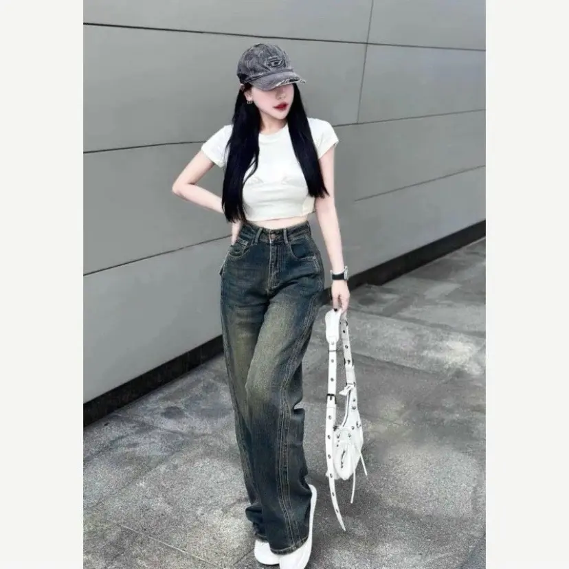 Quần Jeans Nữ Ống Rộng May Viền Chắp Thân Cực Xinh Xắn Hot Trend | BigBuy360 - bigbuy360.vn Quần Jeans Nữ Ống Rộng May Viền Chắp Thân Cực Xinh Xắn Hot Trend | BigBuy360 - bigbuy360.vn