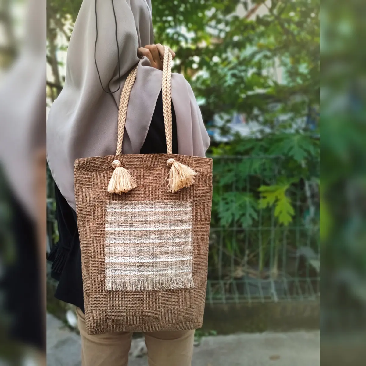 Tote Bag Tali Sumbu Kantong Depan Totebag Wanita 37x30x5cm
