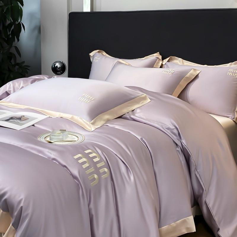 tặng vỏ ôm Bộ phi lụa min min 4 món gồm: 2 vỏ gối 1 gra 1 vỏ chăn