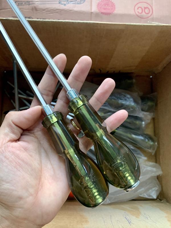 cặp tua vít đóng kapusi 6x200mm