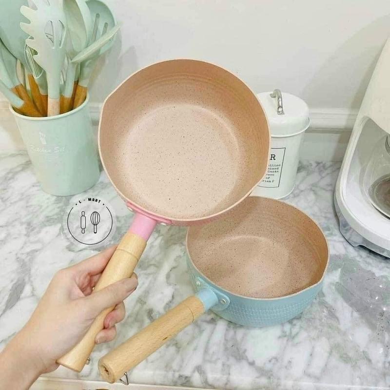 Chảo Sâu Lòng Chống Dính 18cm Chiên Xào Nấu, Quánh Sâu Lòng Tay Cầm Gỗ Tiện Lợi 2