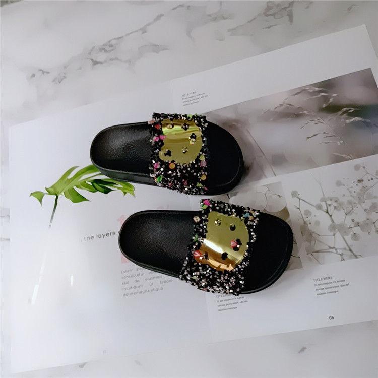 Product Introduction of Dép Xăng Đan Mùa Hè Cho Trẻ Em, Thời Trang Mới, Thiết Kế Hình Mèo Và Trái Cây, Đính Kim Cương Màu, Chống Trượt, Thoải Mái, Chống Mài Mòn, Đế Mềm, Quai Đơn, Miễn Phí Vận Chuyển, Bán Chạy 16
