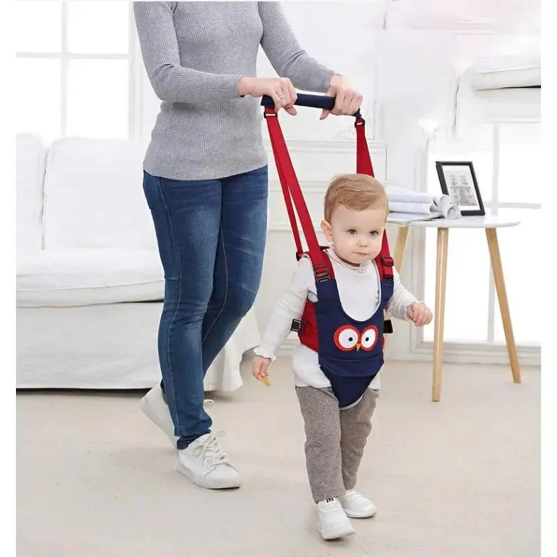 Baby Learns To Walk with Breathable Basket-carrying Anti-fall Belt.