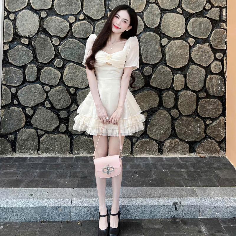 Váy Nữ Dự Tiệc Cổ Vuông Tay Bồng Chiết Eo Dáng Xòe Phối Voan Nhún Bèo Tiểu Thư Women - ChickyStore