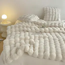 Solid Color Faux Rabbit Fur Throw Blanket, 1 Piece Soft Cozy Fluffy Warm Bubble Faux Fur Blanket, for Bed Sofa Couch Bedroom Casual Blanket, Blankets for Bedroom, Bedding Supplies, Bedroom Accessories