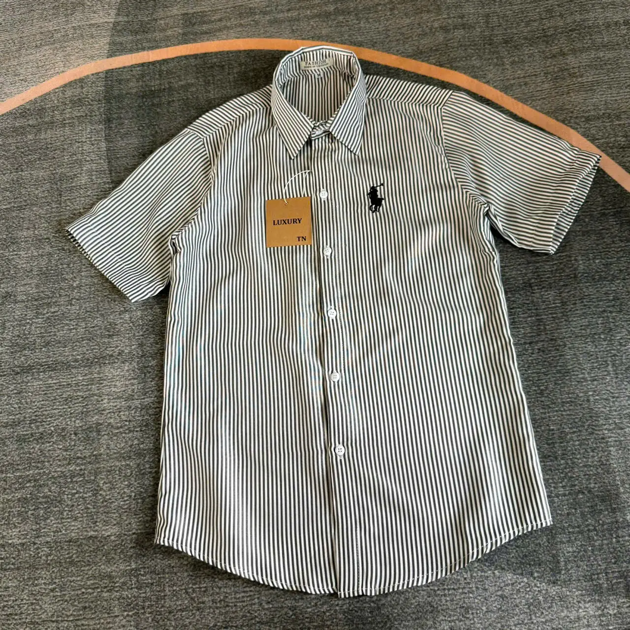 Áo Sơ Mi Nam Tay ngắn phối sọc in logo trẻ trung cá tính Boy Phố ST MEN STORE Menswear Shirt Cổ Tròn ...không.4 navy blue ... hàn quốc Có Cổ