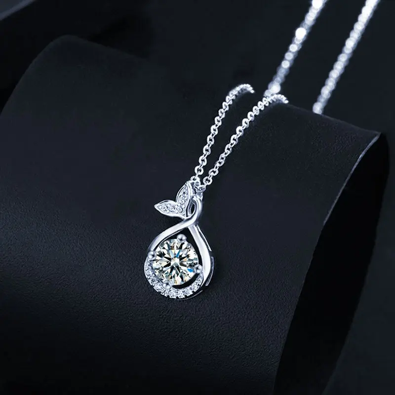 Zircon Fish Tail Pendant Necklace, Women'S Light Luxury Collarbone Chain