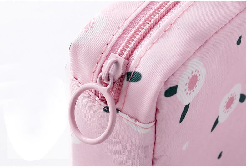 Product Introduction of Women Sanitary Napkin Tampon Storage Bag Cute Sanitary Pad Pouches Portable Makeup Lipstick Key Earphone Data Cables Organizer 15