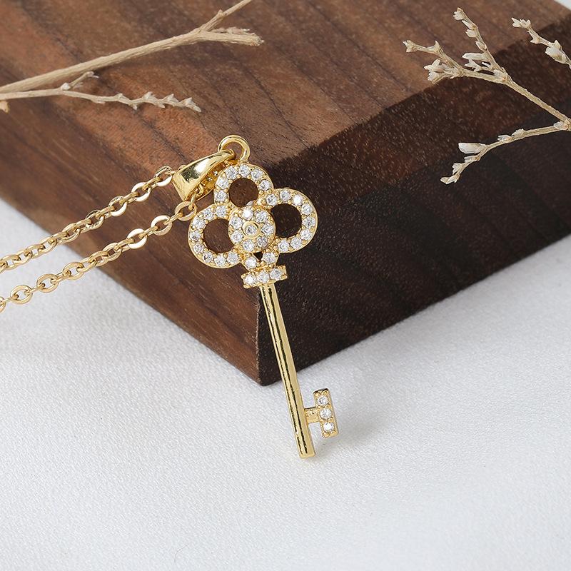 Product Introduction of 2024 new key titanium steel necklace for women affordable luxury style hot sale necklace 2