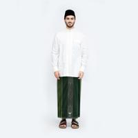 Gambar Sarung BHS Classic Gold Motif C44 DGB Hitam Hijau - Hitam dari SarungBHS Kab. Gresik 1 Tokopedia