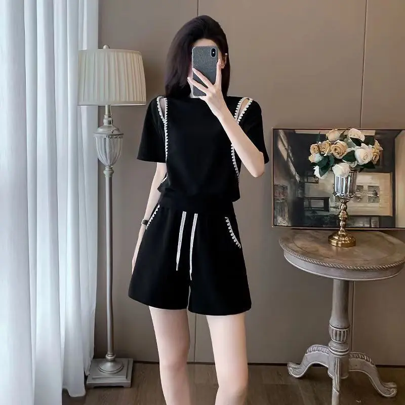 Bộ Đồ Quần Áo Thể Thao, Bộ Sưu Tập Mùa Hè, Dành Cho Phụ Nữ, Thời Trang Mới 2024, Mỏng Và Rộng, Phong Cách Phương Tây, Áo Sơ Mi ngắn Tay Quần Đùi, Trang Phục Thường Ngày Bộ Đồ Hai Mảnh