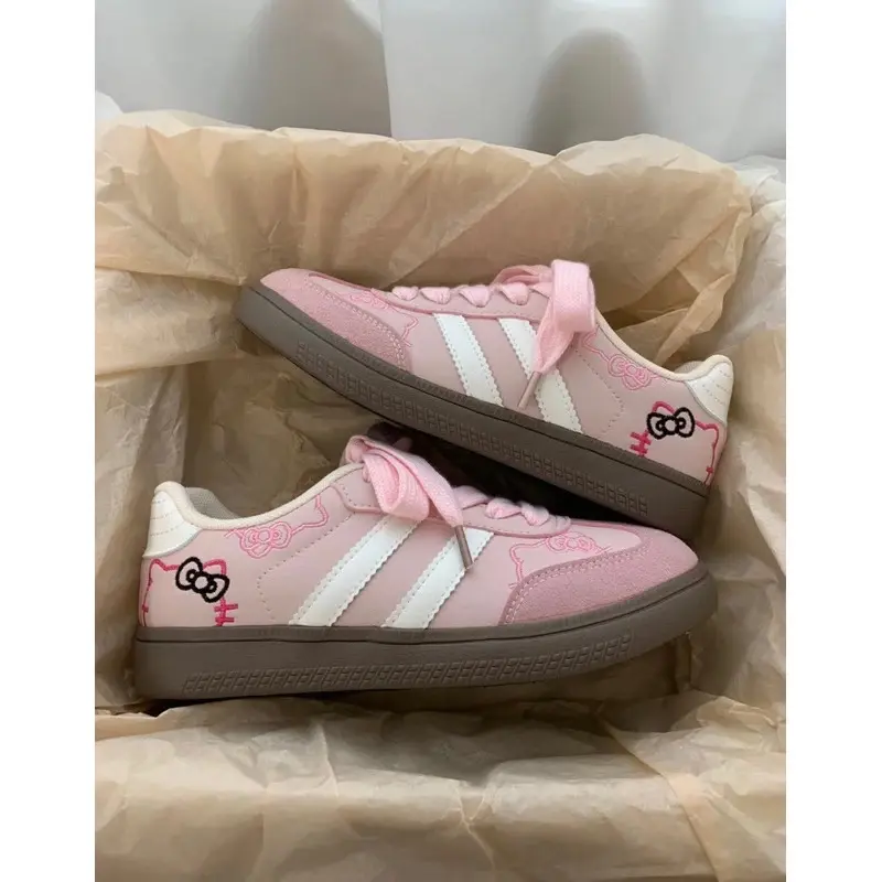 Giày Thể Thao Nữ Hình Thêu Hello Kitty Xinh Xắn Kèm Ảnh Thật