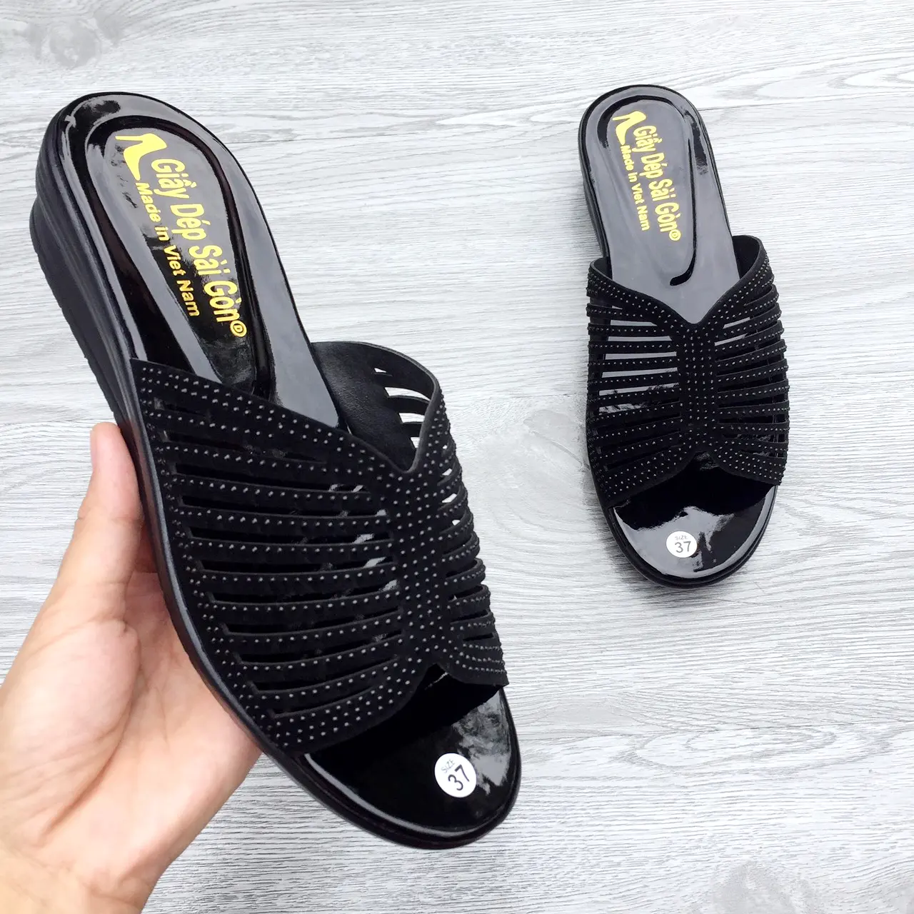 ( Size 36-42) Dép 3p đính đá lưới - Dép nữ trung niên nhẹ, êm cho mẹ, cho bà