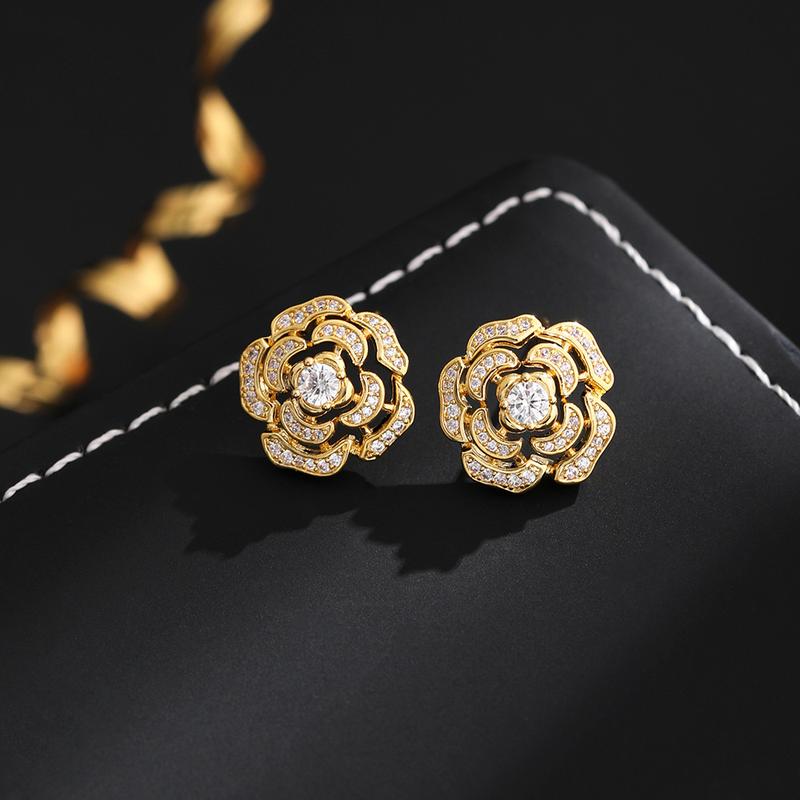 Product Introduction of 2024 Exquisite New Fashion High Quality Camellia All-Match Stud Earrings Simple Earrings 0