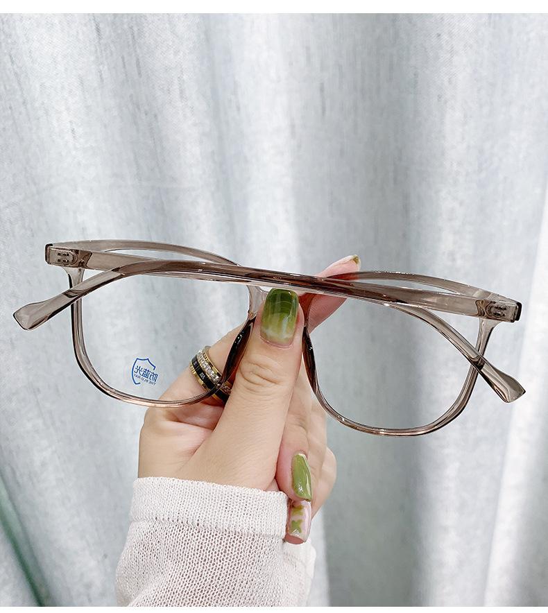 Product Introduction of New Trendy Prescription Glasses Square Frame Ultra-light Non-prescription Glasses TikTok Hot Style Glasses Frame Anti-blue Light Compatible with Prescription PC Material 14