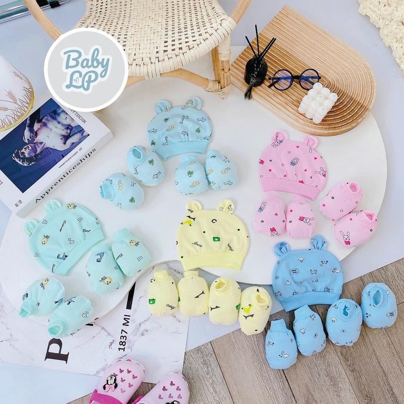 Combo 5 Bộ Mũ Kèm Bao Tay Bao Chân Sơ Sinh HỌA TIẾT Đáng Yêu Cho Bé SM03