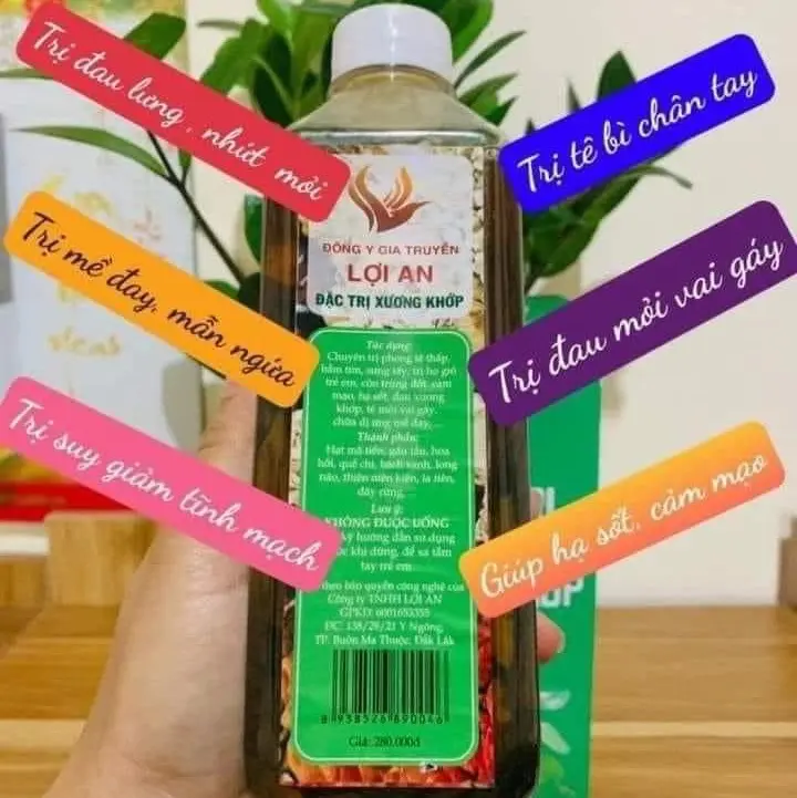 Thảo dược xoa bóp xương khớp Lợi An - Hỗ trợ Đau nhức Xương Khớp, Tê bì chân tay, Đau mỏi Vai Gáy, Phòng Ngừa Cảm Sốt, Nổi Mề Đay, Suy Giãn Tĩnh Mạch